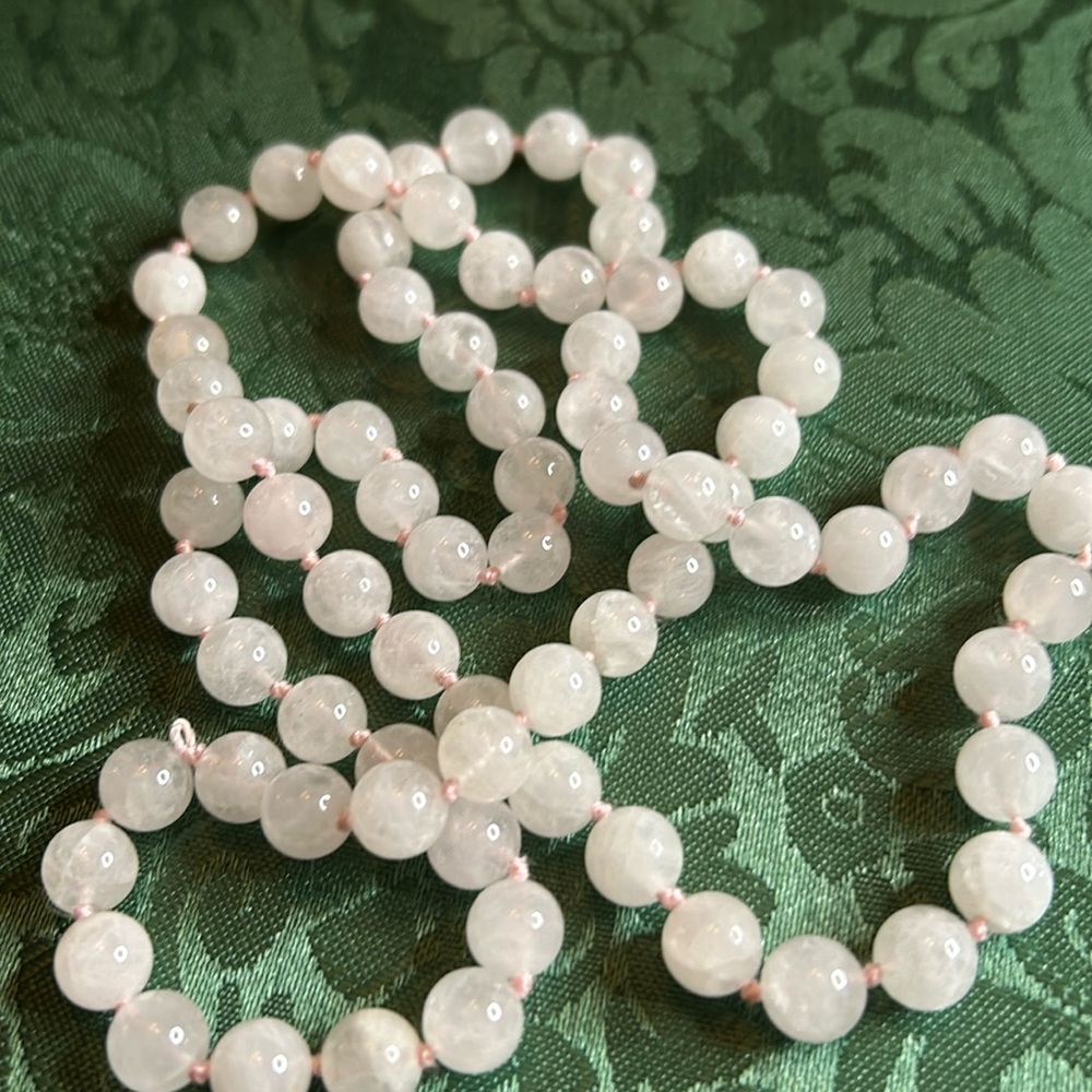 Rose quart necklace 5/6 mm.